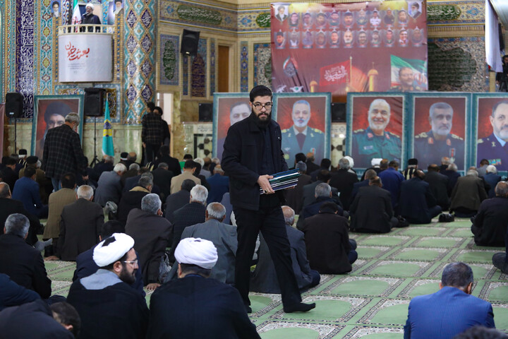 تصاویر/ مراسم چهلم امام شهید امت در مصلی شهرکرد