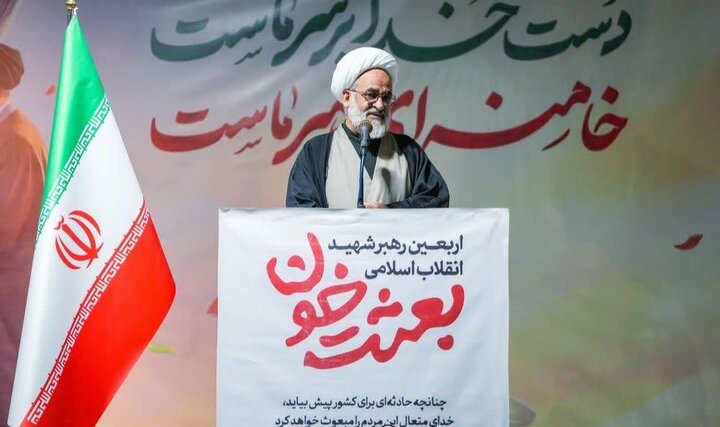 تصاویر/ اقامه نماز جمعه در شهر سیرجان