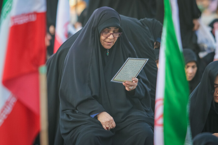 تصاویر/ اقامه نماز استغاثه در مسجد مقدس جمکران