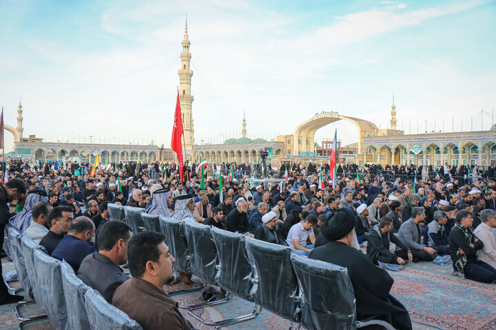 تصاویر/ اقامه نماز استغاثه در مسجد مقدس جمکران