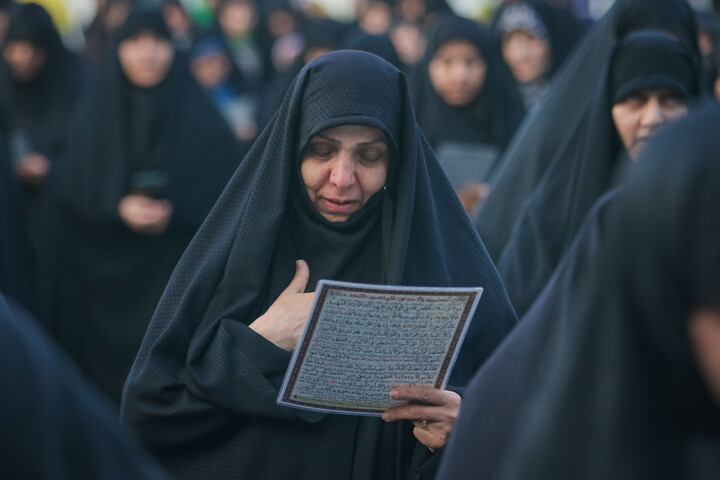 تصاویر/ اقامه نماز استغاثه در مسجد مقدس جمکران