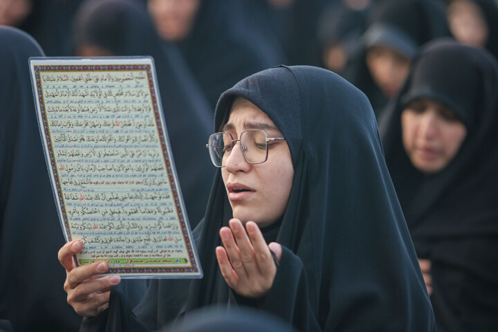 تصاویر/ اقامه نماز استغاثه در مسجد مقدس جمکران