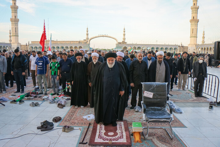تصاویر/ اقامه نماز استغاثه در مسجد مقدس جمکران