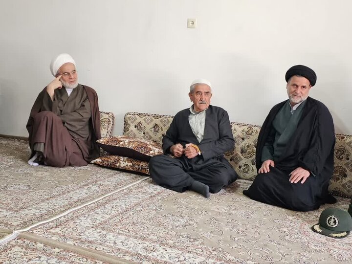 تصاویر/ سفر نماینده ولی فقیه به روستای «نشور» شهرستان کامیاران