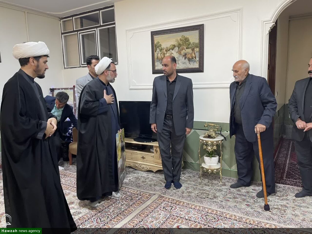 دیدار مسئولان دانشگاه علوم پزشکی با خانواده‌های شهدای جنگ رمضان
