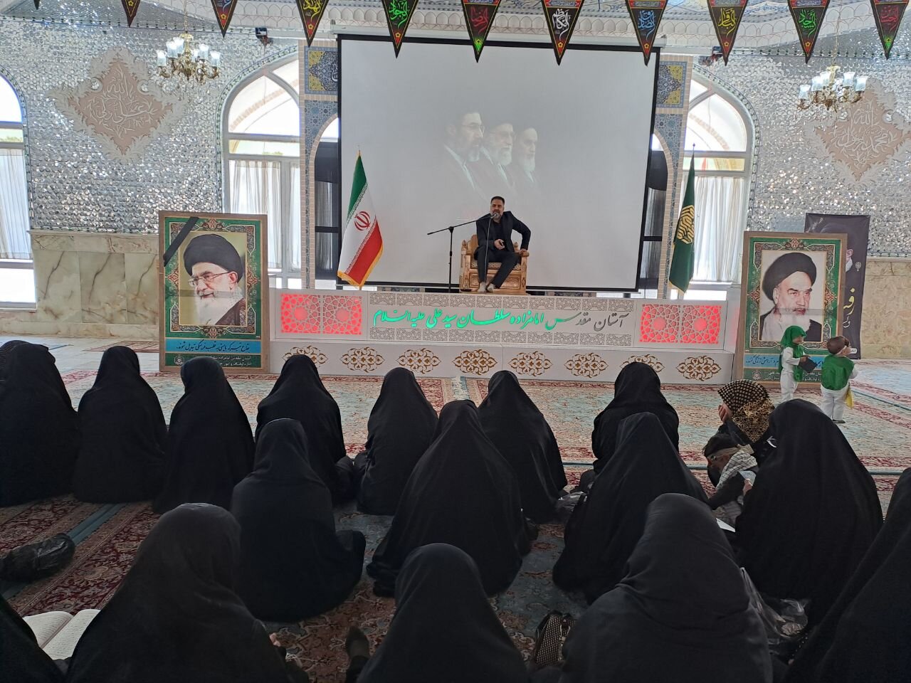 همایش شیرخواران انقلاب در شهرستان نائین