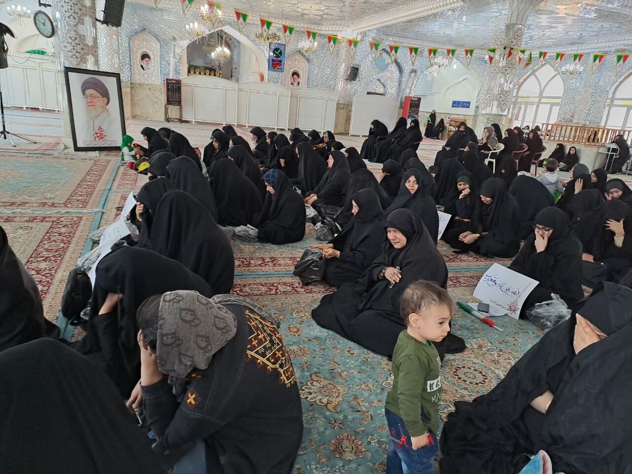 همایش شیرخواران انقلاب در شهرستان نائین