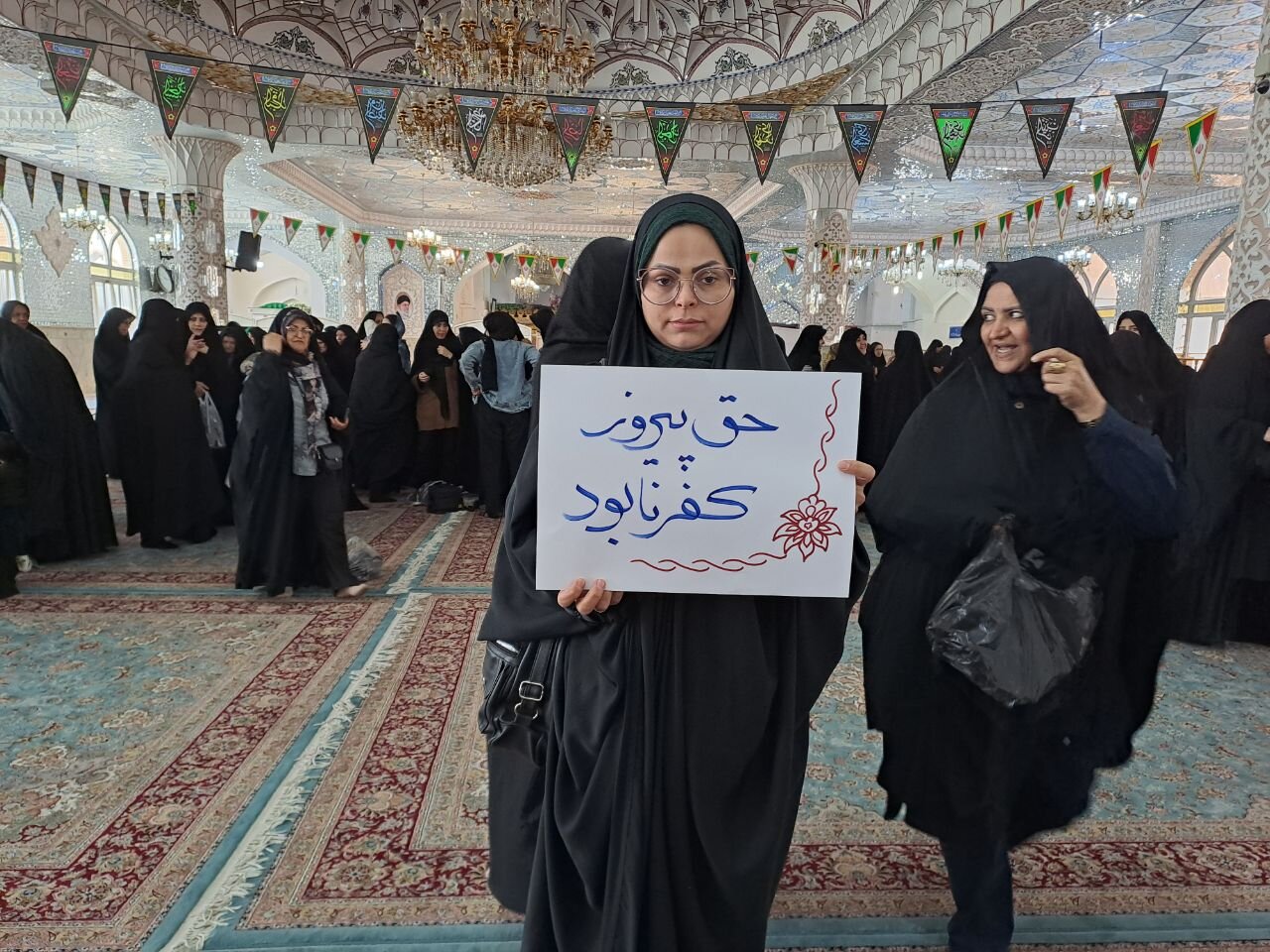 همایش شیرخواران انقلاب در شهرستان نائین