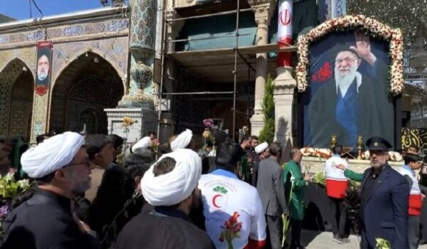 هیات‌های مذهبی قم در چهلم رهبر شهید اقامه عزا کردند
