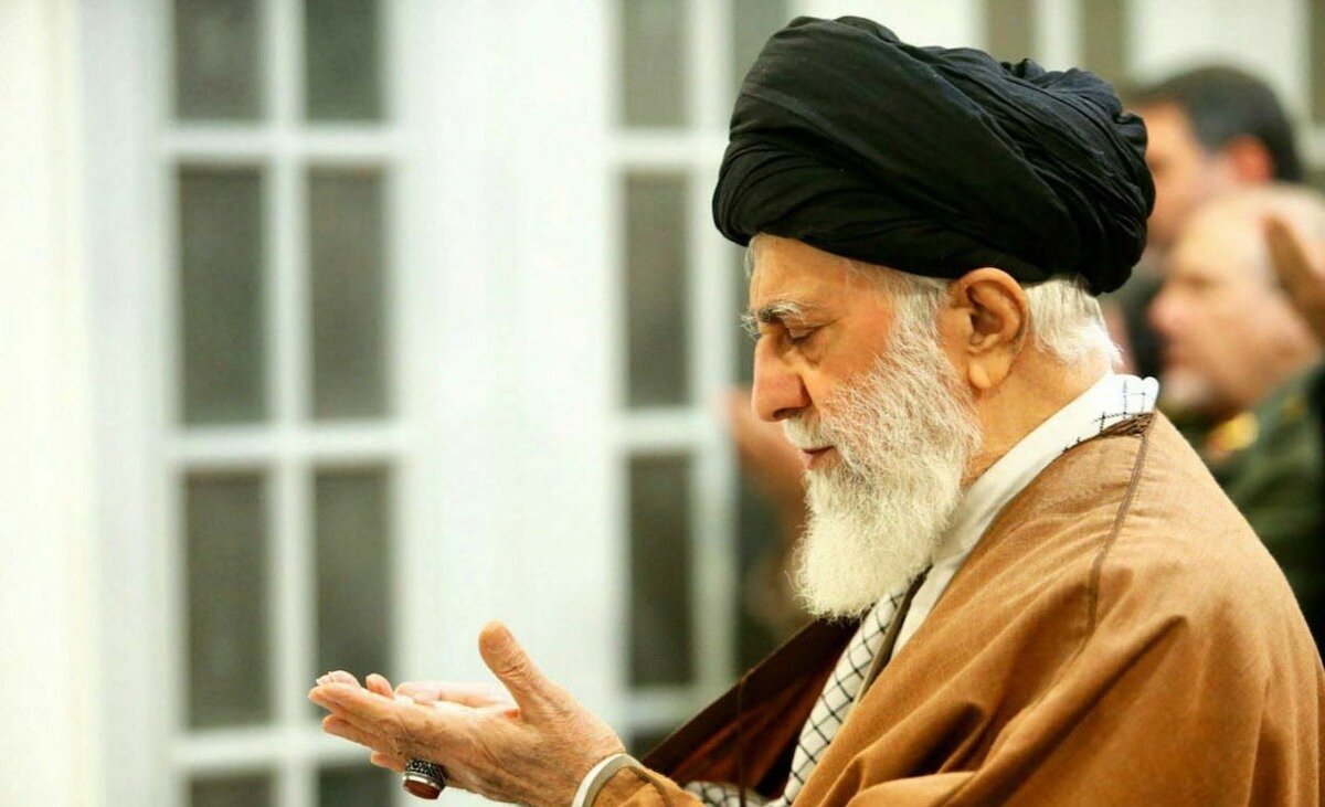 عزاداری مردم کاشان در اربعین رهبر شهید انقلاب در تهران