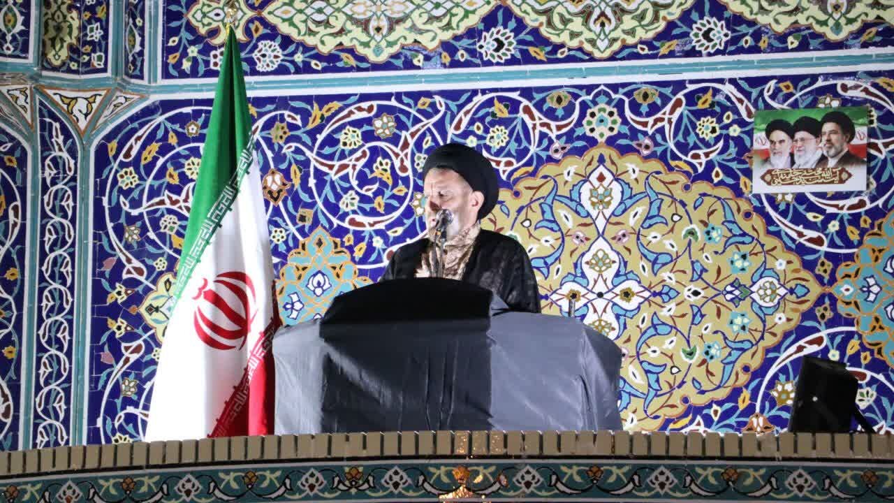 تصاویر/اقامه نماز عبادی سیاسی خرم آباد