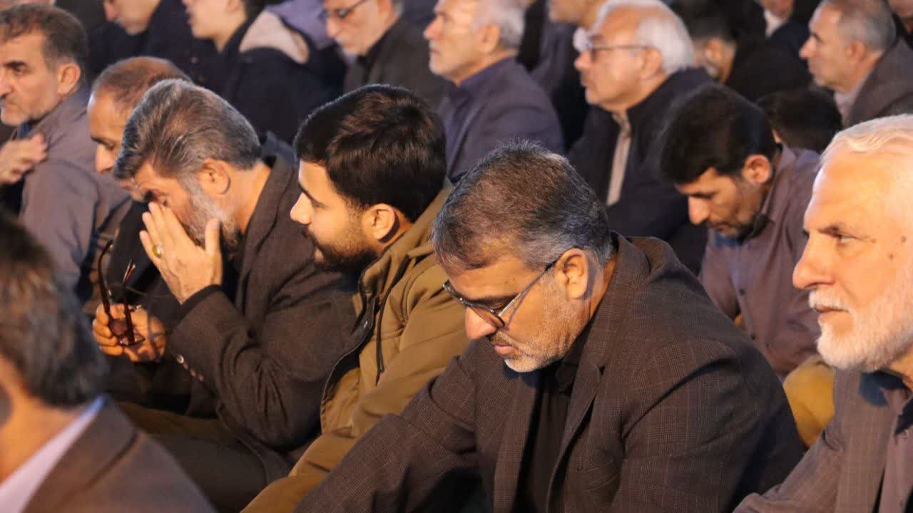 تصاویر/اقامه نماز عبادی سیاسی خرم آباد