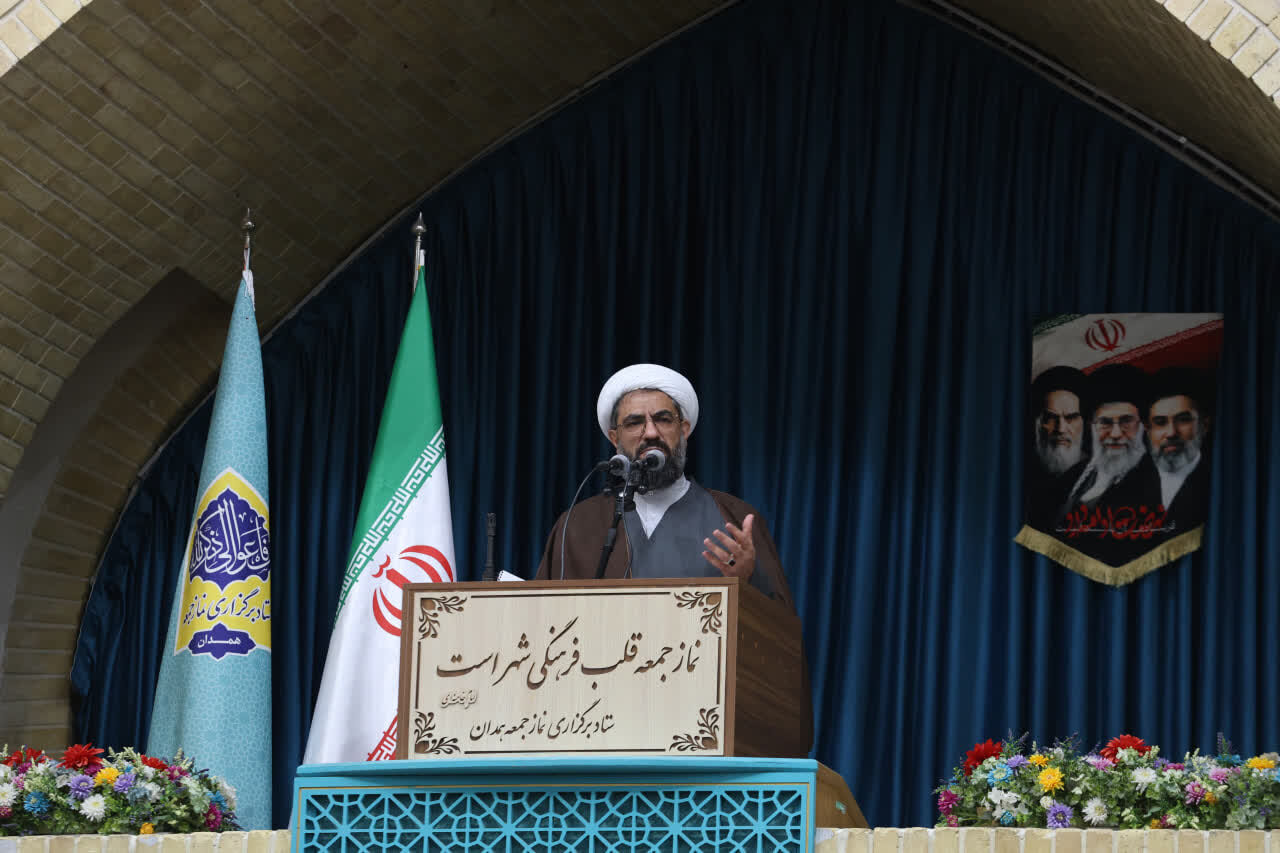 خون عزیز رهبر شهید انقلاب جوششی بی‌نظیر در تاریخ شیعه ایجاد کرد