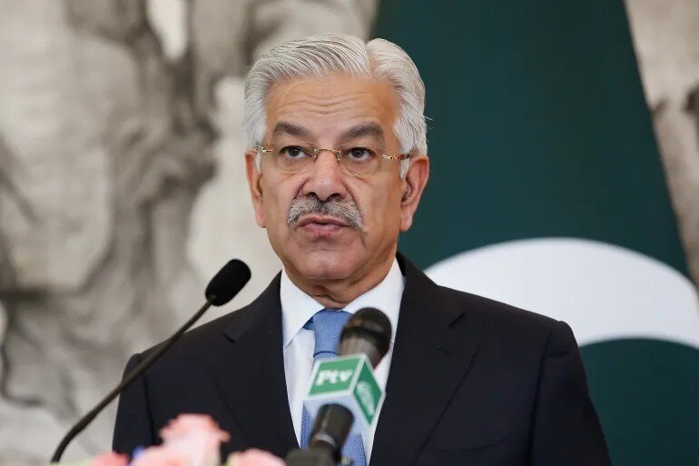 Pakistan defense minister slams Israel, calls it a “global threat”