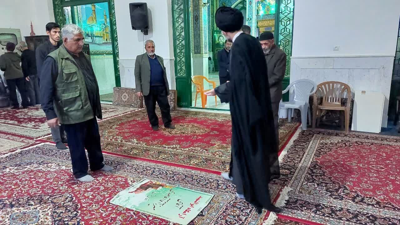 تصاویر/ حضور نماینده ولی‌فقیه در کاشان در مراسم اربعین شهادت شهید سید محمدحسین صفوی  در جوشقان مرکزی