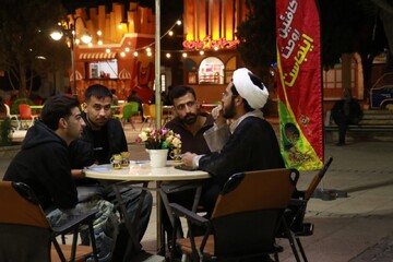 تصاویر/ کافه رستوران قرآنی در میدان ارگ کرمان