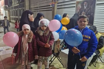 موکب سیار کودکان و نوجوانان با حضور مربیان کرمانشاه با هدف ترویج فرهنگ ایثار