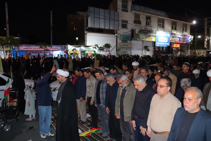 تصاویر/ اجتماع شبانه منتقمین خون امام شهید در اسلامشهر