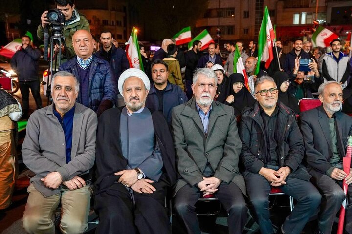 تصاویر/ بازدید وزیر فرهنگ از برنامه حماسه خوان
