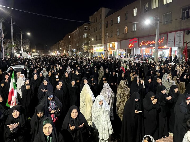 تصاویر/ چهل و یکمین اجتماع شبانه و اقامه نماز استغاثه در ملارد