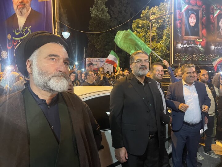 تصاویر / تجمع مردمی شهرستان نوشهر در ایستگاه بیست و یکم فروردین
