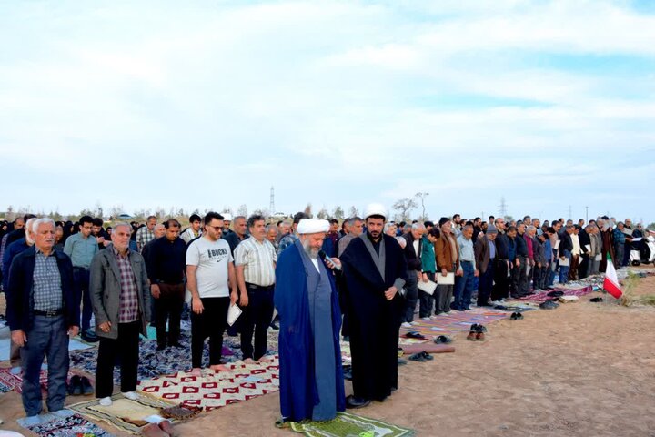 تصاویر/چهارمین مراسم بزرگ استغاثه به حضرت حجت ابن الحسن در آران وبیدگل