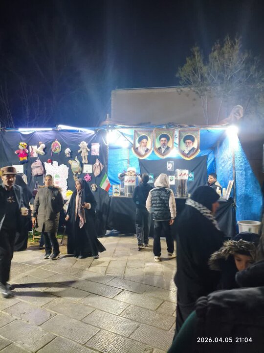 تصاویر/فعالیت طلاب مدرسه علمیه امام خمینی (ره)شهرستان خمین در موکب جنگ رمضان