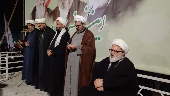 تصاویر/ چهل و یکمین شب حماسه در میاندوآب و اقامه نماز استغاثه
