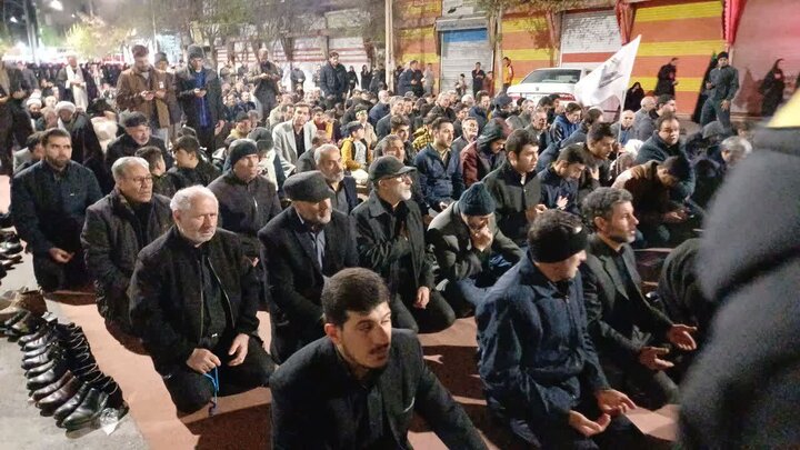 تصاویر/ چهل و یکمین شب حماسه در میاندوآب و اقامه نماز استغاثه