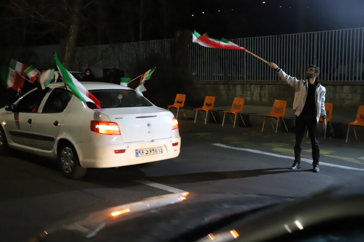 تصاویر / برپایی موکب یاوران مهدی حوزه علمیه استان آذربایجان شرقی در کنار حماسه آفرینی های مردم