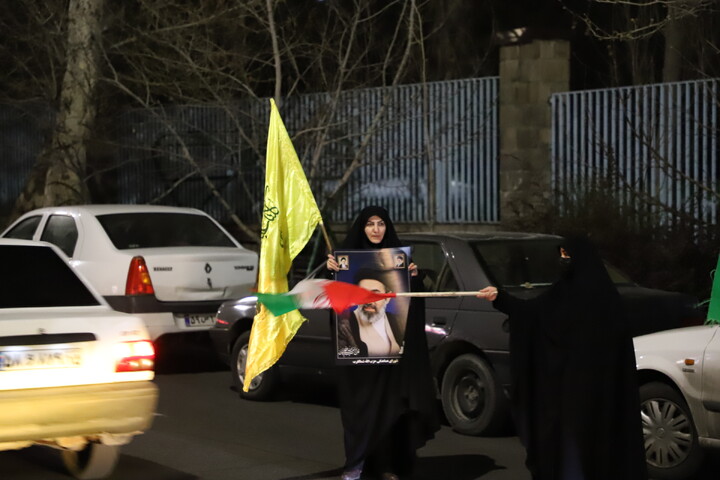 تصاویر / برپایی موکب یاوران مهدی حوزه علمیه استان آذربایجان شرقی در کنار حماسه آفرینی های مردم