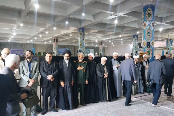 تصاویر/مراسم اربعین شهادت رهبر شهید انقلاب اسلامی از طرف نماینده ولی‌فقیه درکاشان