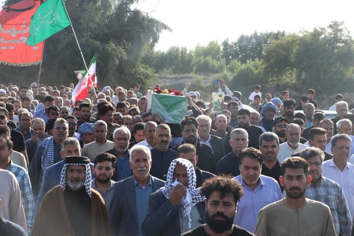 تصاویر/مراسم تشییع شهید جنگ تحمیلی سوم