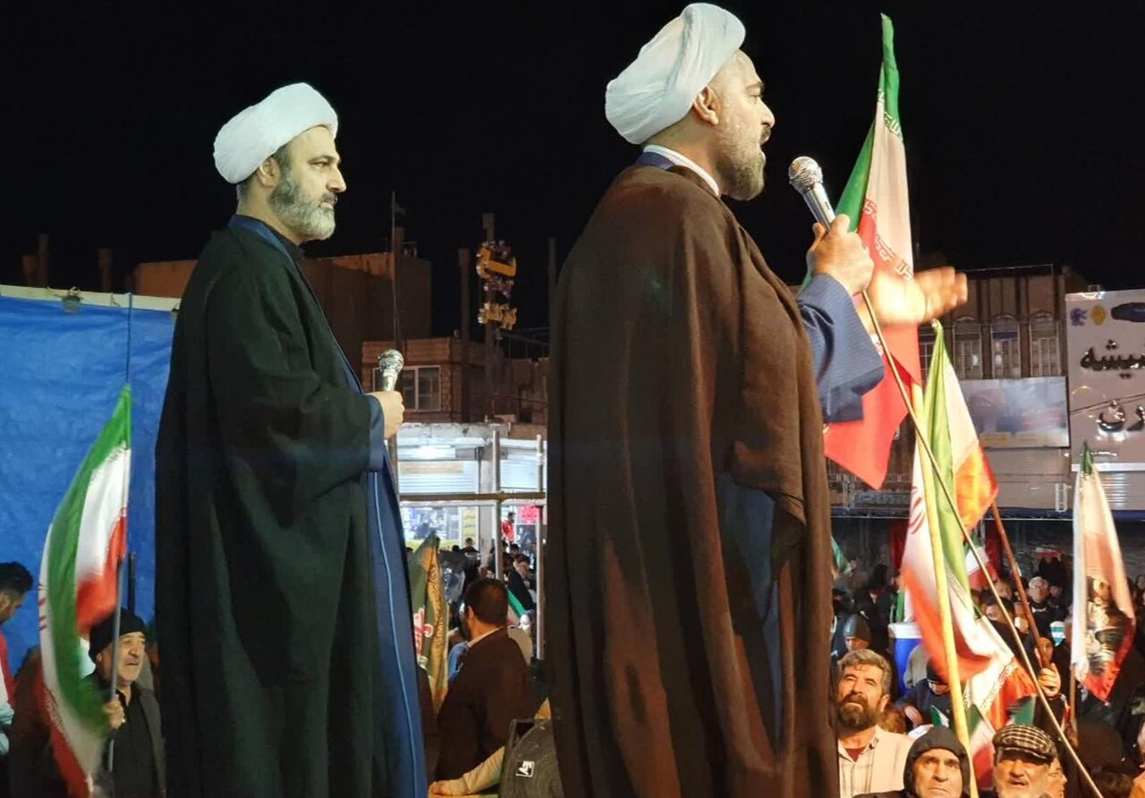 حماسه حضور روحانیون هلال‌احمر در خط مقدم امداد و ارتقای فرهنگ دینی