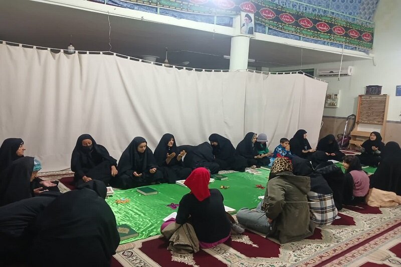 موکب مدرسه علمیه حضرت زینب‌کبری(س) هرسین سی‌ و نهمین روز فعالیت خود را پشت سر گذاشت+تصاویر