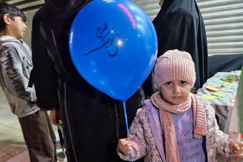 موکب سیار کودکان و نوجوانان با حضور مربیان کرمانشاه با هدف ترویج فرهنگ ایثار