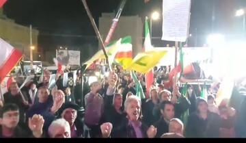 فیلم| چهل و دومین گردهمایی مردم مؤمن مامونیه و روستاهای اطراف‌زرندیه در میدان امام حسین (ع)