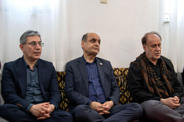 تصاویر/ دیدار نائب رئیس مجلس شورای اسلامی با خانواده شهید ابراهیم دادگستر