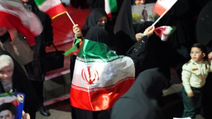 تصاویر/ خیابان های خوی در تسخیر حامیان انقلاب اسلامی