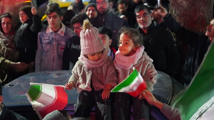تصاویر/ خیابان های خوی در تسخیر حامیان انقلاب اسلامی