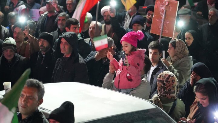 تصاویر/ خیابان های خوی در تسخیر حامیان انقلاب اسلامی
