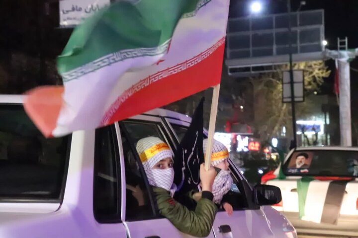 تصاویر/ استمرار حرکت خودرویی در ارومیه در حمایت از نظام اسلامی
