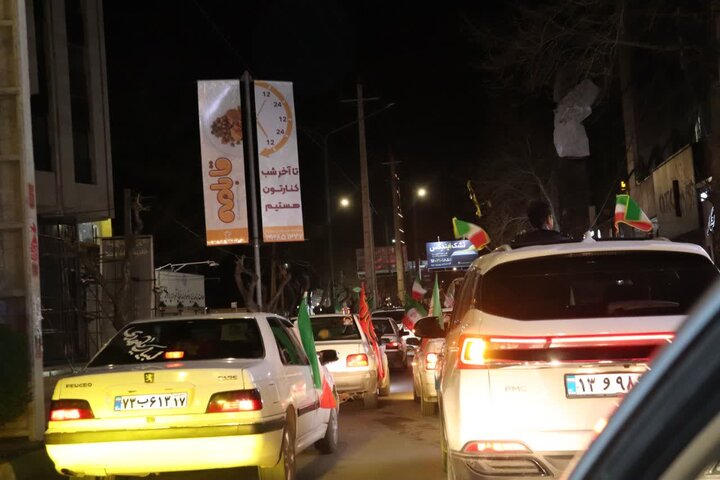 تصاویر/ استمرار حرکت خودرویی در ارومیه در حمایت از نظام اسلامی