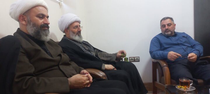 حضور امام جمعه دابودشت و دشت سر در بخشداری
