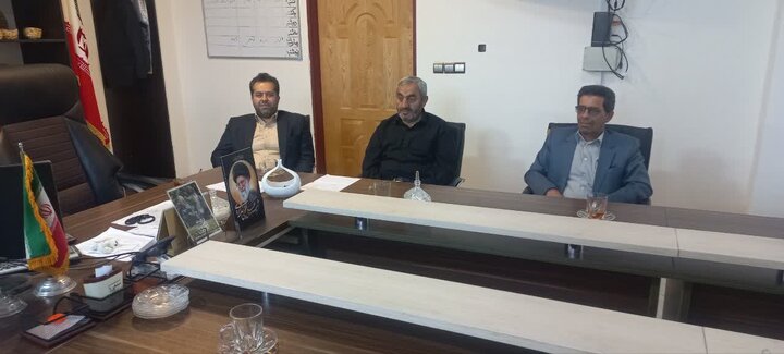 حضور امام جمعه دابودشت و دشت سر در بخشداری
