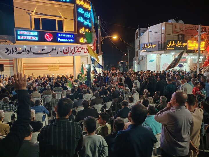 تصاویر/ شکوه حضور مردم چغادک در میدان نظام