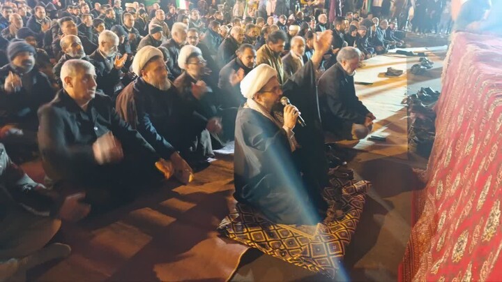 تصاویر/ اقامه نماز استغاثه به امام زمان(عج) در خرمدره