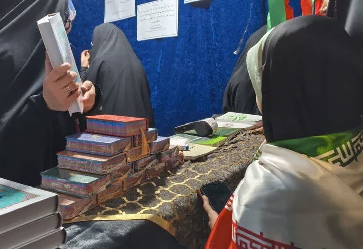 تصاویر/ اقامه نماز استغاثه به امام زمان(عج) در طارم