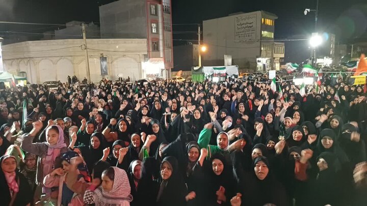 تصاویر/چهل و چهارمین شب خروش مردم مامونیه در میدان