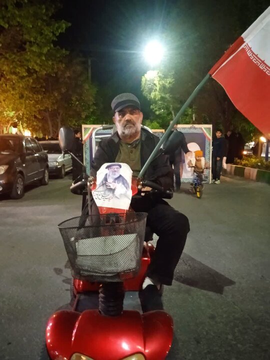 تصاویر/ چهل و دومین شب اجتماع بزرگ «شب‌های اقتدار» در سرخه